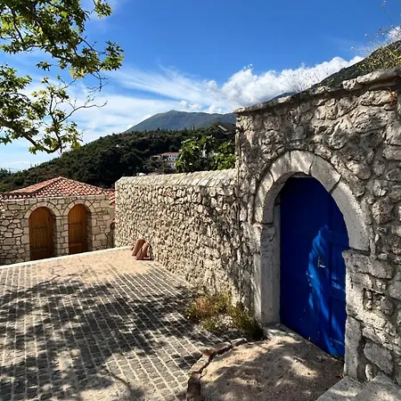 Apartman Authentic Stone House With Courtyard In Dhërmi
